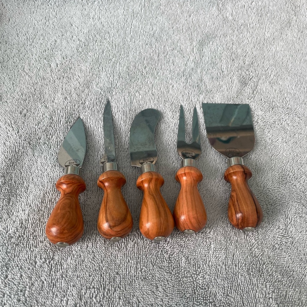 Berti Italian 5 piece Wood Handle Cheese Knife Set